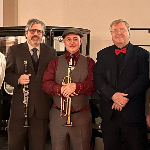 Hesse's Hot Jazz Trio